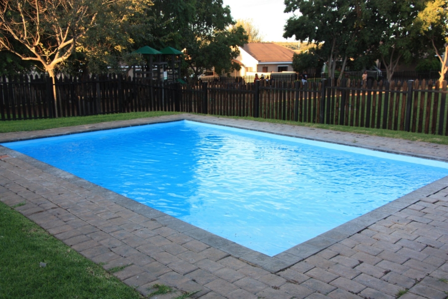 2 Bedroom Property for Sale in Hillside Free State